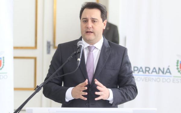 Ratinho Jr: reajuste vai depender de desempenho da receita