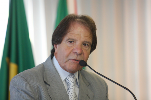 Algaci Tulio: ex-deputado estava internado desde o último dia 22