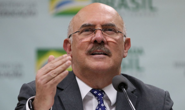 Milton Ribeiro: ex-ministro é acusado de favorecer pastores em destinação de verbas