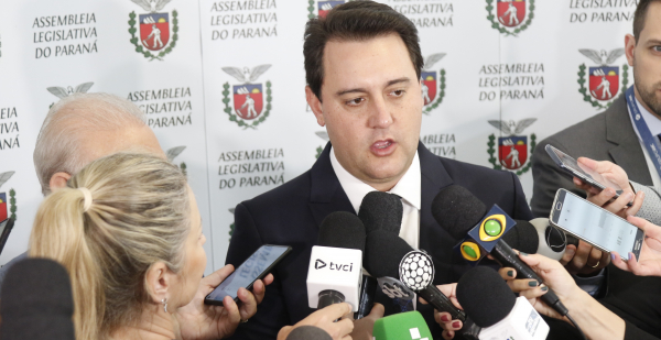 Ratinho Jr; em carta, governadores criticam Bolsonaro por estimular o conflito no pior momento da pandemia