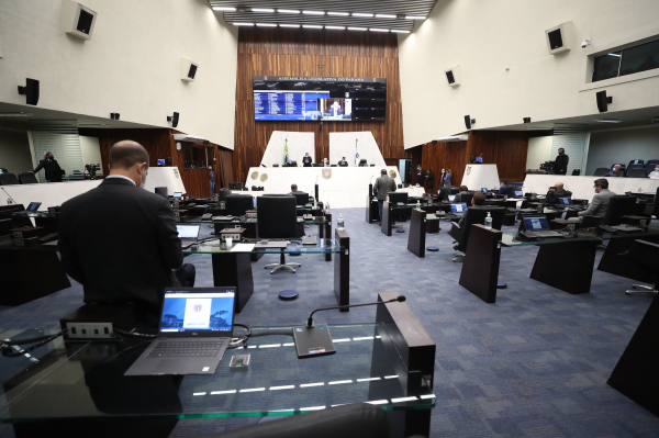 Cassação de deputado mais votado de 2018 pode provocar "efeito cascata" na Assembleia