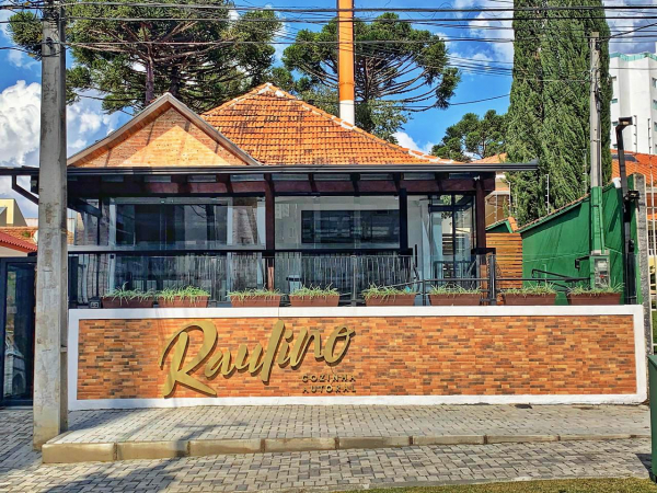 Novo restaurante Raulino
