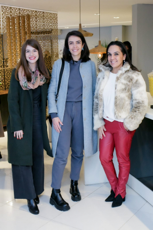A empresária Giovanna Martins do Carmo, e as arquitetas Isis Virmond e Mariana Paula Souza