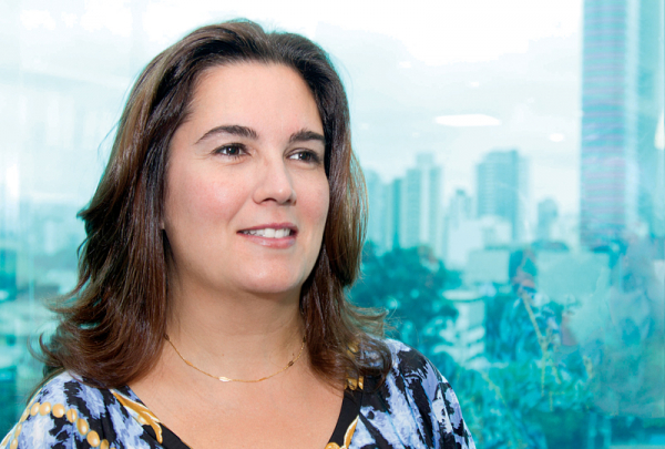 Karine Siqueira Bueno, head de Sustentabilidade do Santander