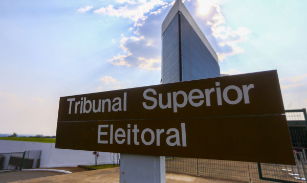Todos os partidos são obrigados a prestar contas à Justiça Eleitoral