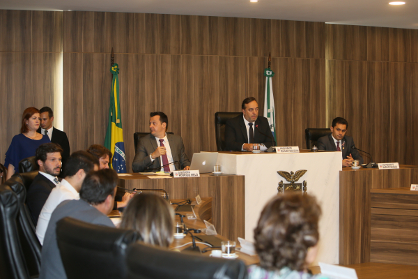CCJ: nova versão do projeto voltou a sofrer questionamentos de deputados
