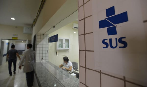 Vereadores querem que Secretaria Municipal da Saúde forneça medicamentos que não têm eficácia comprovada contra a doença