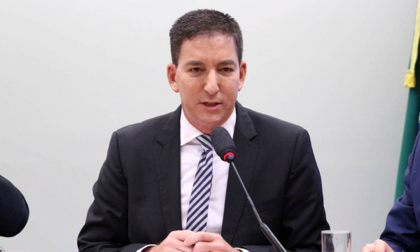 O jornalista Glenn Greenwald, editor do Intercept Brasil, na sessão da Comissão de Direitos Humanos da Câmara