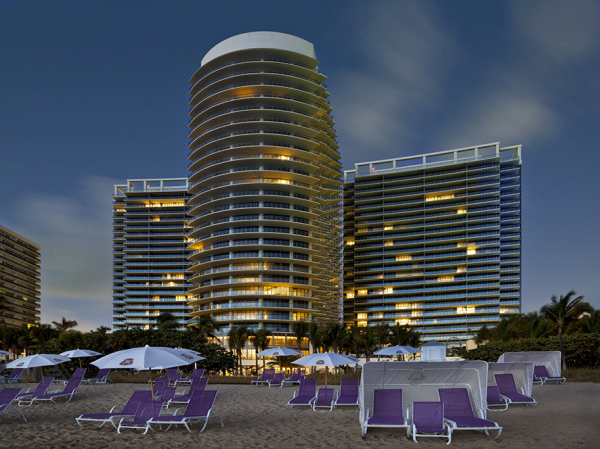Pelo 9° ano consecutivo o St Regis é eleito hotel e spa cinco estrelas pelo Forbes Travel Guide