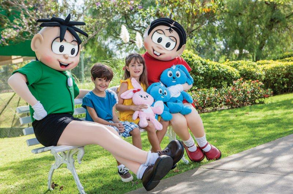 Os personagens da Turma da Mônica estarão no Bourbon de Foz do Iguaçu com uma programação completa que vai encantar as crianças