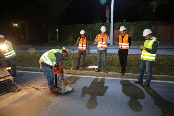 Linha Verde: trabalho de avaliação do asfalto segue até quinta-feira (15), sempre entre a 0 hora às 5 horas da manhã.
