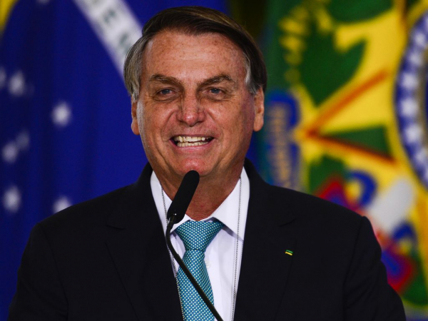 Bolsonaro: presidente falou em "tirar esse símbolo"