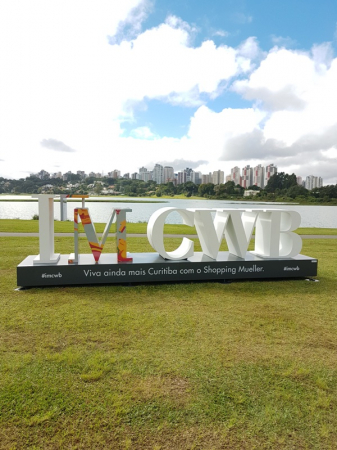 Placa no Parque Barigui
