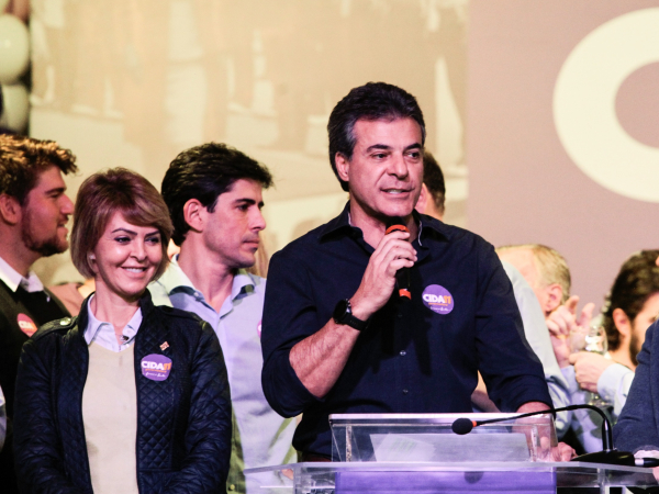 Fernanda e Beto Richa