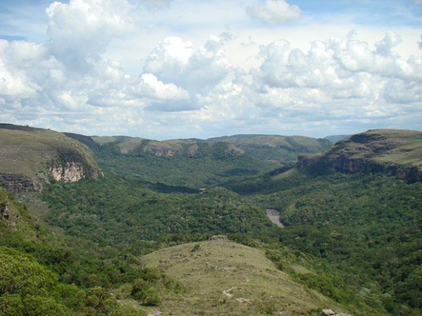 Imagens da Escapa Devoniana, na regi\u00e3o dos Campos Gerais