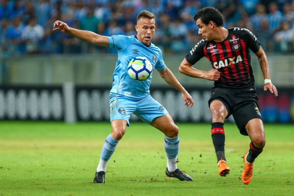 Arthur e Pablo duelam na Arena Gr\u00eamio