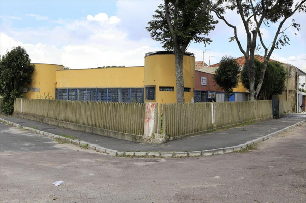 Liceu de Of\u00edcios da Vila Gramados, no Pinheirinho, ir\u00e1 abrigar um Armaz\u00e9m da Fam\u00edlia