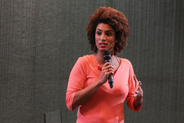 Marielle Franco, vereadora do PSOL na C\u00e2mara do Rio de Janeiro, foi assassinada na noite de 14 de mar\u00e7o