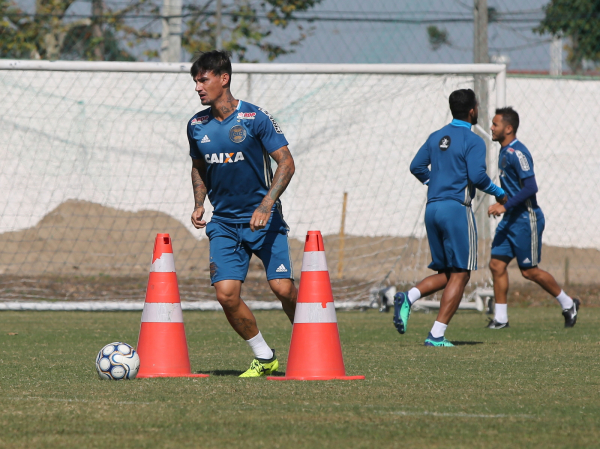 "Jo\u00e3o Paulo no treino dessa ter\u00e7a-feira: titular em Varginha"