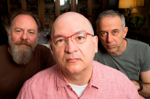 Os Paralamas do Sucesso realizam show da turn\u00ea \"Sinais do Sim', no Teatro Sesi, neste s\u00e1bado (2).