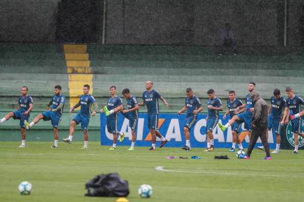 Treino do Coritiba no Couto Pereira