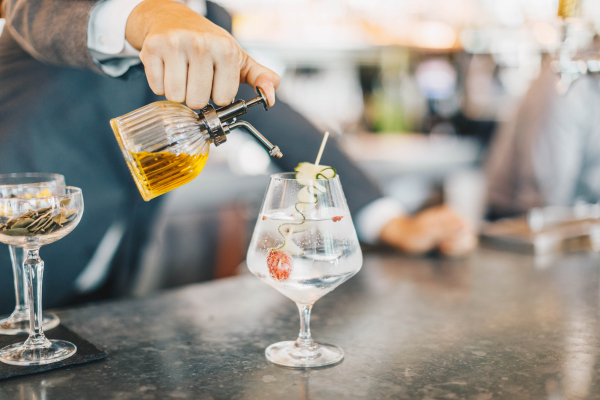 No The Ritz-Carlton Bal Harbour quem, usar as camisas dos times em campo ganham um drinque especial