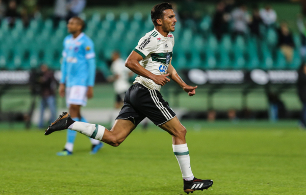 "Guilherme Parede: artilheiro"