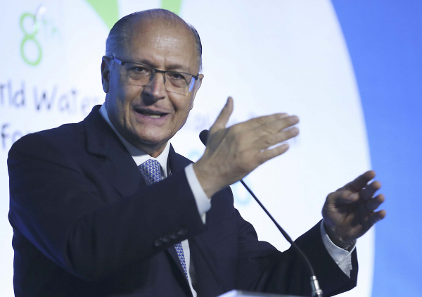 "Alckmin: apoio ter\u00e1 um pre\u00e7o"