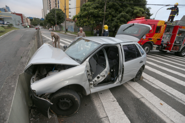 "Acidentes de trabalho no tr\u00e2nsito: Minist\u00e9rio da Sa\u00fade faz levantamento"