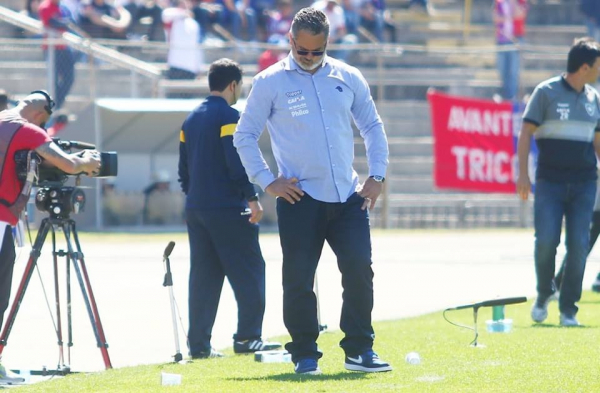 Se n\u00e3o conseguiu a vit\u00f3ria que precisava, Paran\u00e1 ao menos evitou a derrota tr\u00e1gica, avaliou treinador