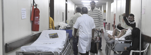 Candidatos acenam com fortalecimento de hospitais regionais