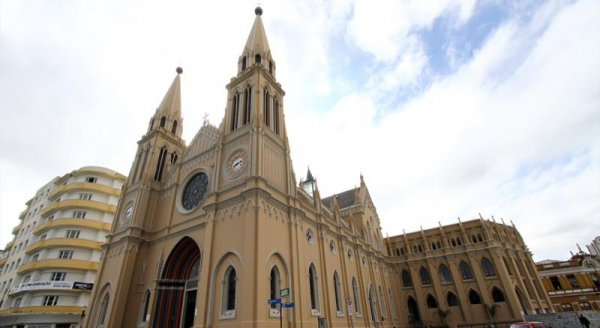 Instala\u00e7\u00e3o da Par\u00f3quia de Nossa Senhora \u00e9 mais antiga que a funda\u00e7\u00e3o da cidade