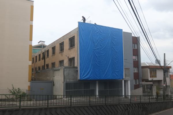 Mural passou a semana coberto para surpreender na inaugura\u00e7\u00e3o
