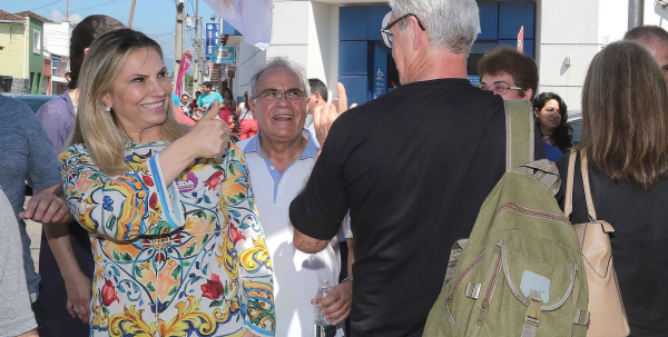 "Cida Borghetti: tesoureiro do partido, deputado federal Ricardo Barros, \u00e9 marido de governadora e disse que prioridade \u00e9 para candidatos \u00e0 reelei\u00e7\u00e3o"