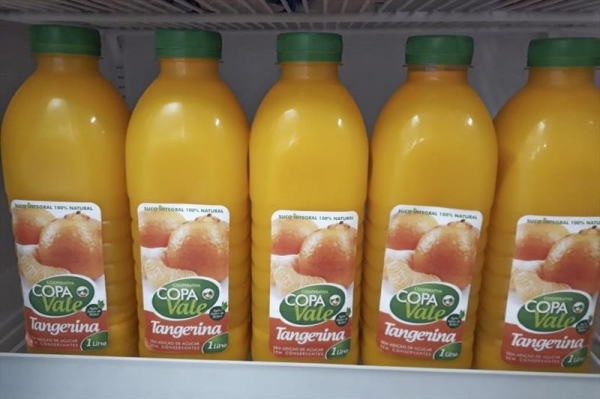 Suco produzido por produtores da RMC nos Armaz\u00e9ns da Fam\u00edlia