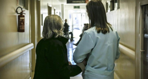 "Hospital do Idoso seleciona volunt\u00e1rios: inscri\u00e7\u00f5es v\u00e3o at\u00e9 amanh\u00e3"