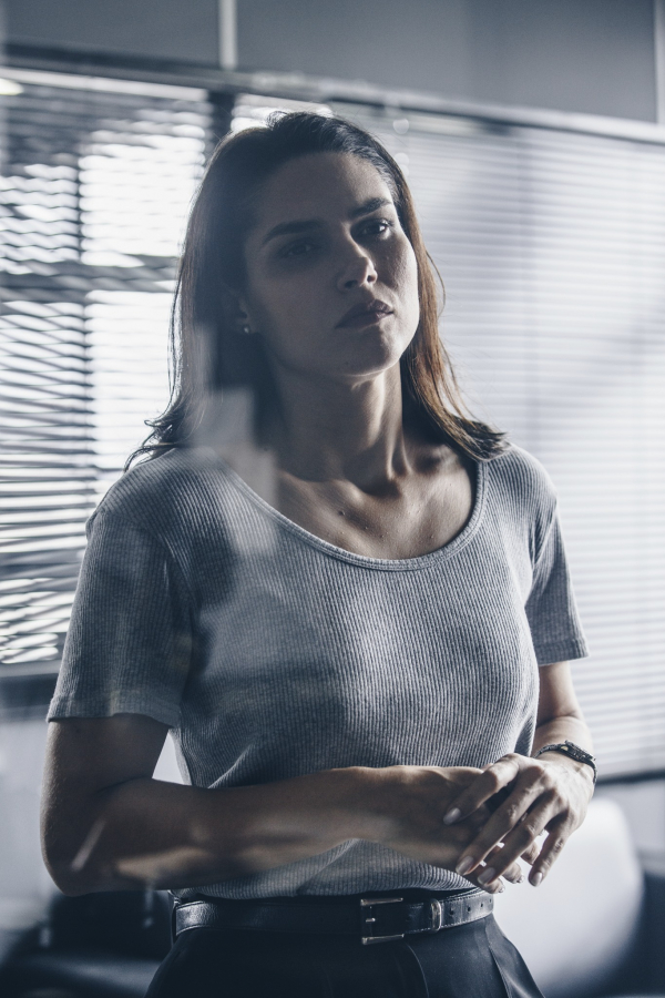 Justi\u00e7a \u2013 Fernanda Machado faz a delegada Andreia em \u2018Impuros\u2019, s\u00e9rie sobre narcotr\u00e1ficos em cartaz no canal Fox Premium. Ela estava afastada da televis\u00e3o desde a novela \u2018Amor \u00e0 Vida\u2019, de 2013.
