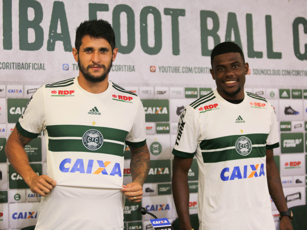 "Bruno Moraes e Abner s\u00e3o apresentados \u00e0 imprensa: refor\u00e7os para a S\u00e9rie B"