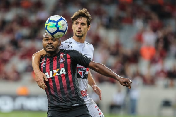 "Nik\u00e3o e Rodrigo Caio: novo duelo nesta quinta-feira"