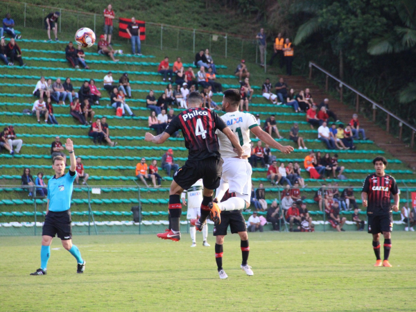 Atl\u00e9tico e Coritiba no Ecoest\u00e1dio