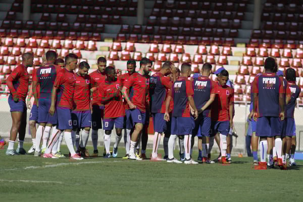 Treino do Paran\u00e1 Clube