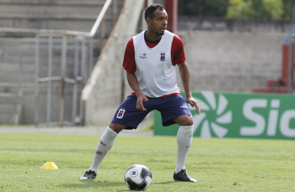 "Mansur: titular contra o Vasco"