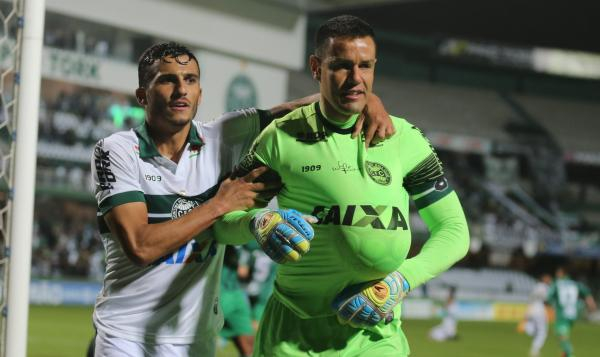 Guilherme Parede e Wilson