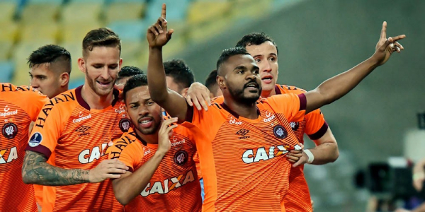 Nik\u00e3o comemora o primeiro gol do Atl\u00e9tico