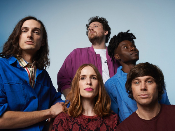 Nos últimos 13 anos, o Metronomy se estabeleceu como uma das mais respeitadas da cena