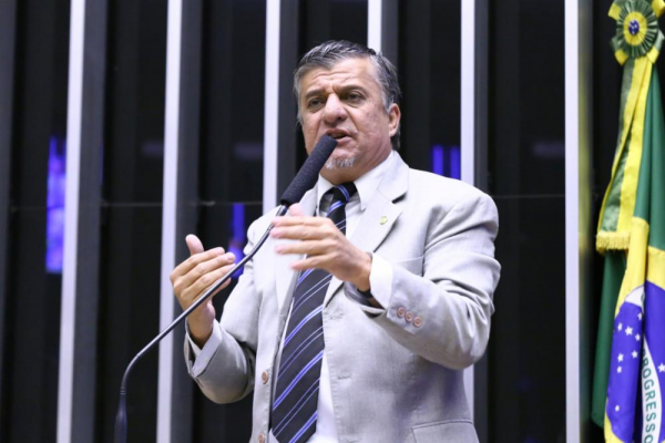 Boca Aberta (PROS): “Você não tem vergonha na sua cara não?"