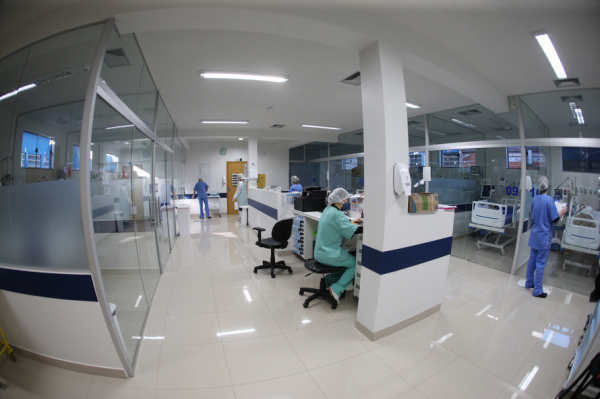 Ocupação de UTIs covid chega a 85% em hospitais particulares - Bem Paraná