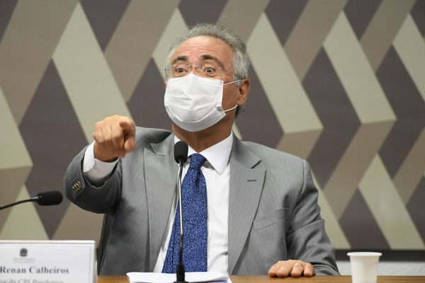 O relator da CPI, Renan Calheiros