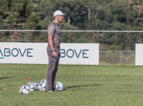 Treino do Paraná Clube no CT Ninho da Gralha, antes da pandemia