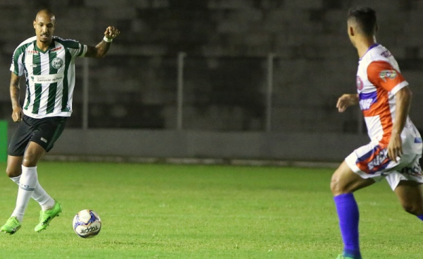 Alan Costa: gol bizarro